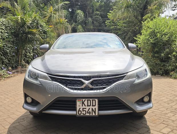 Toyota Mark X 2014 Gray