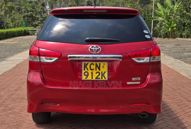 Toyota Wish 2010 Red