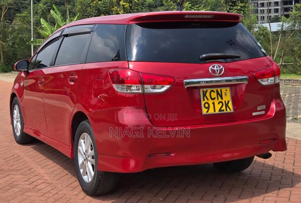 Toyota Wish 2010 Red