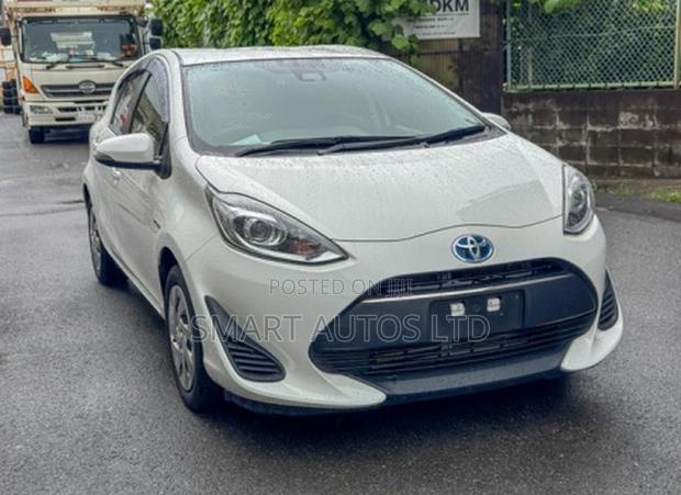 Toyota Aqua 2019 White