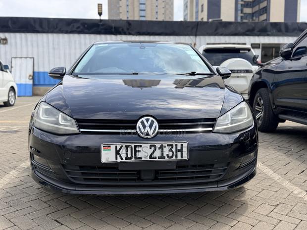 Volkswagen Golf 2014 Black