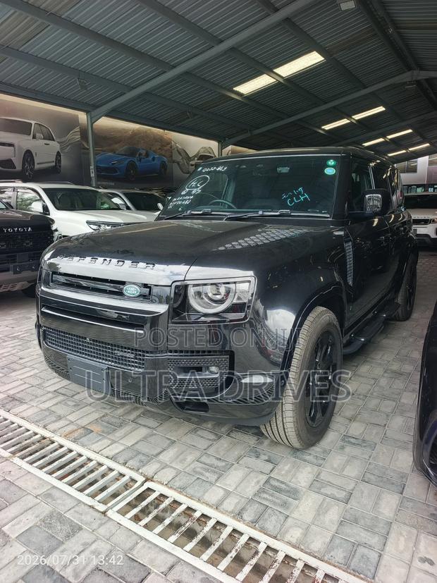 Land Rover Defender 2021 Black
