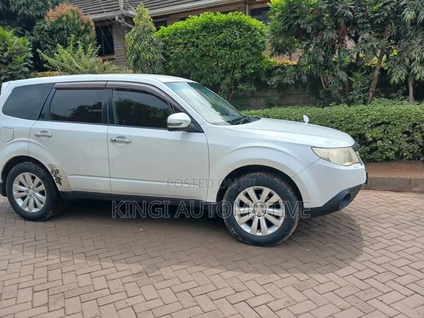 Subaru Forester 2012 White