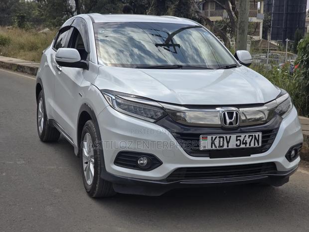 Honda Vezel 2019 White