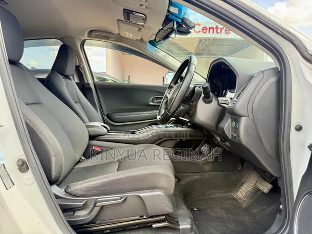 Honda Vezel 2020 White