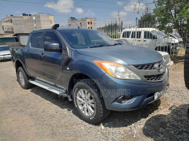 Mazda BT-50 2015 Blue