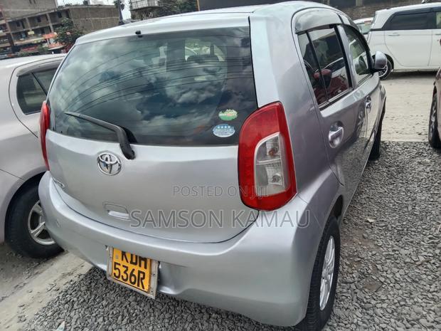 Toyota Passo 2015 Silver