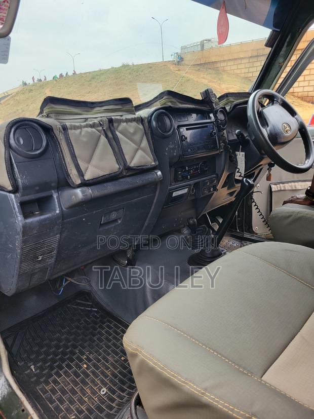 Toyota Land Cruiser 79 Series 2013 Green