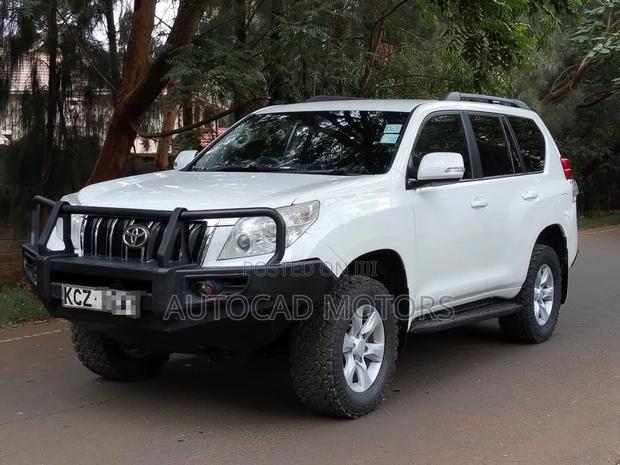Toyota Land Cruiser Prado 2012 White