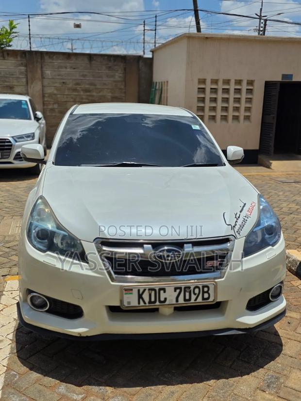 Subaru Legacy 2014 White