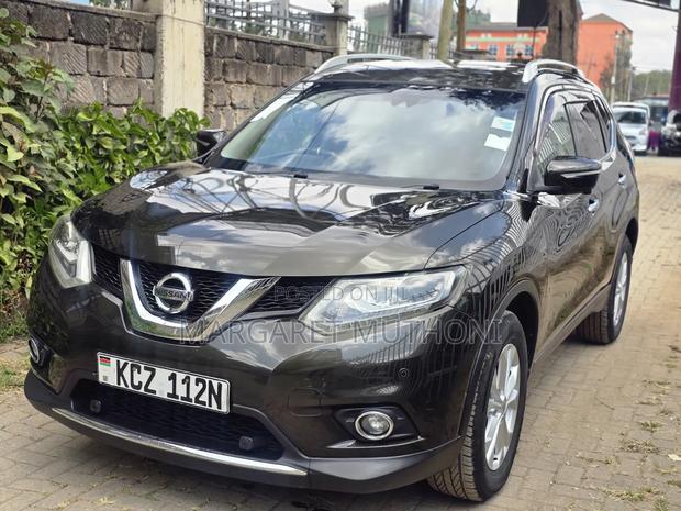 Nissan X-Trail 2014