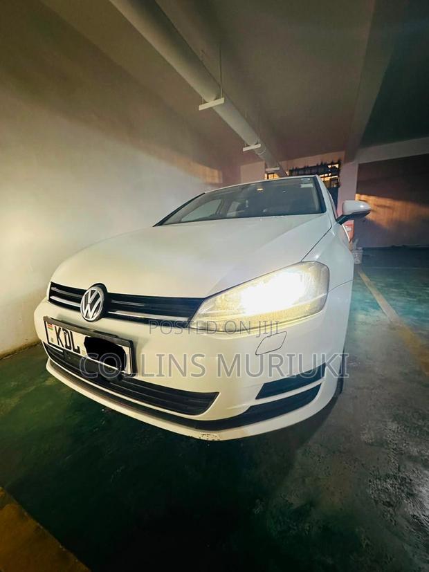 Volkswagen Golf TSI S 4-Door FWD 2016 White