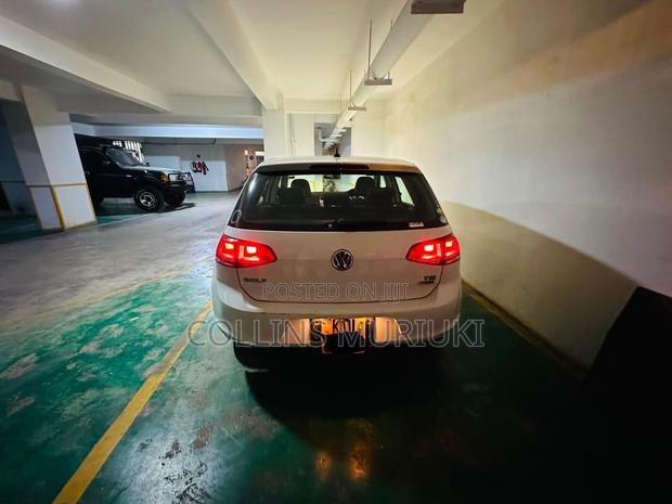 Volkswagen Golf TSI S 4-Door FWD 2016 White