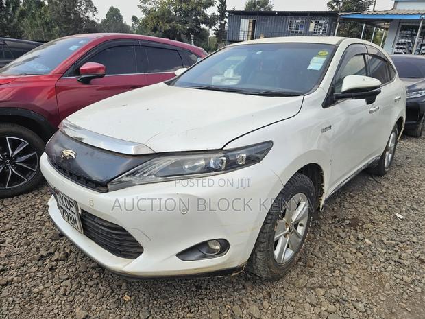 Toyota Harrier 2014 White