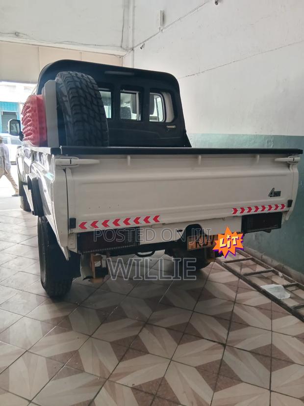 Toyota Land Cruiser 2025 White