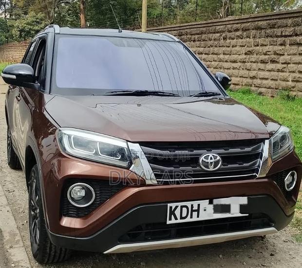Toyota Urban Cruiser 2021 Brown