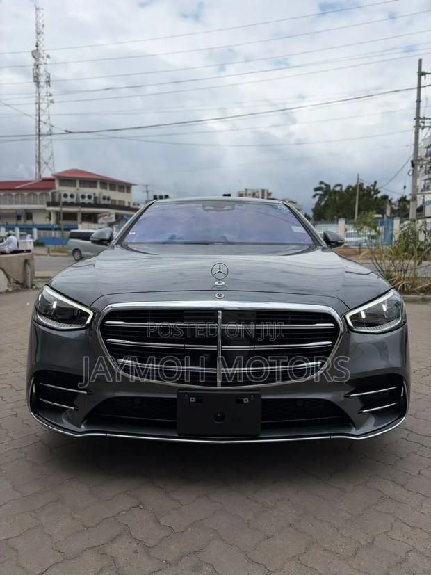 Mercedes-Benz S-Class 2022