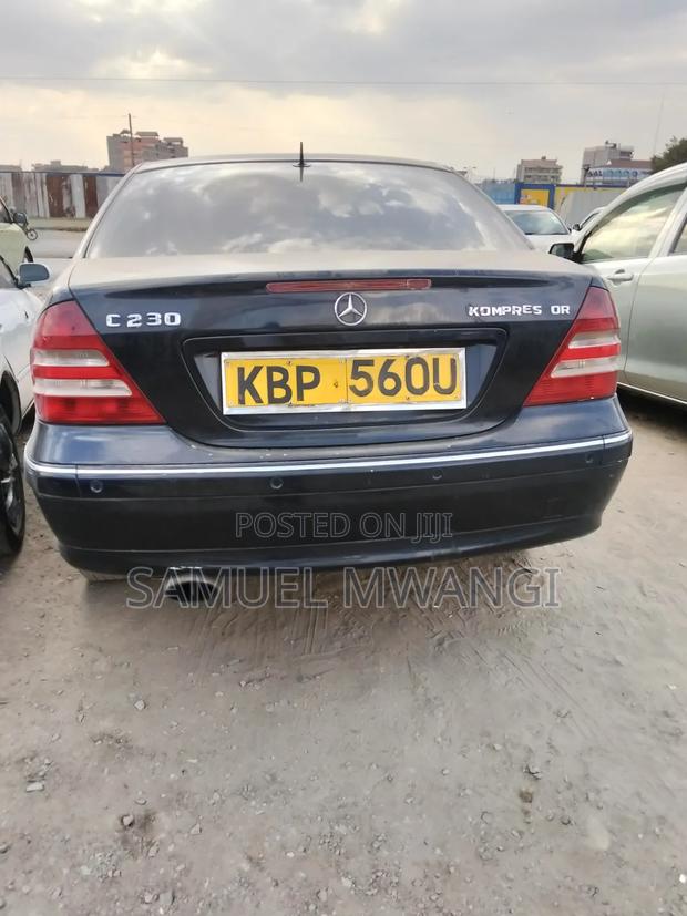 Mercedes-Benz C230 2005 Blue