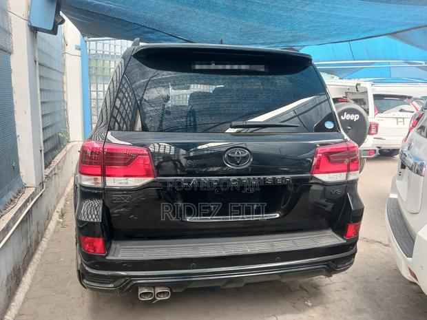 Toyota Land Cruiser 2019 Black