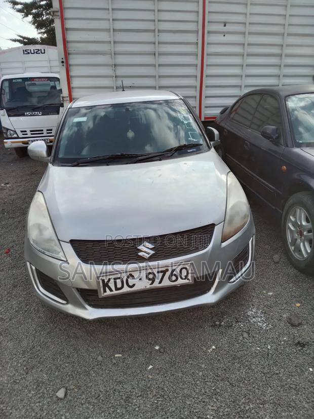 Suzuki Swift 2015 Silver