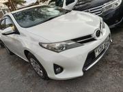 Toyota Auris 2013 White for sale
