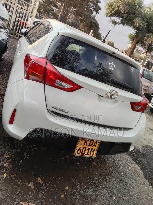 Toyota Auris 2013 White