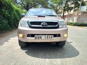 Toyota Hilux 2.5 Cab 2005 Gold for sale