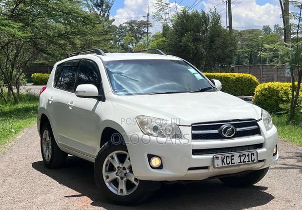 Toyota RAV4 2007 White