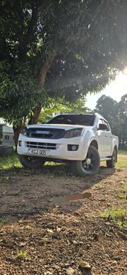Isuzu D-MAX 2015 White for sale