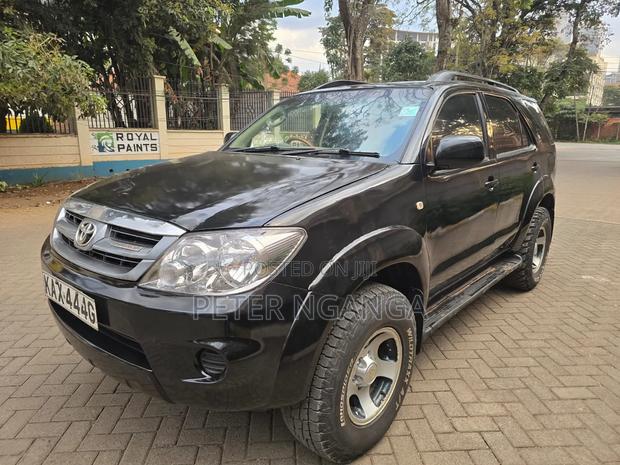 Toyota Fortuner 2006 Black