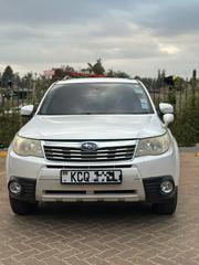 Subaru Forester 2011 White for sale