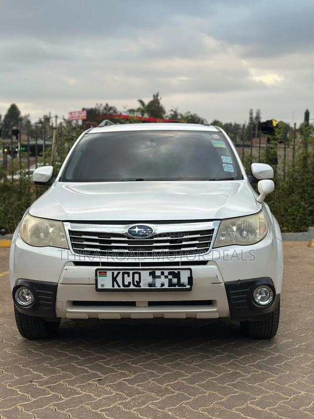 Subaru Forester 2011 White
