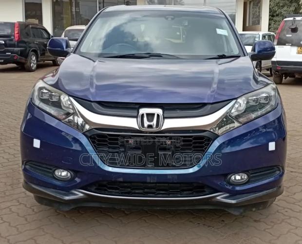 Honda Vezel 2018 Blue