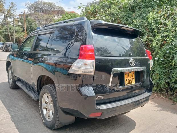 Toyota Land Cruiser Prado 2012 Black