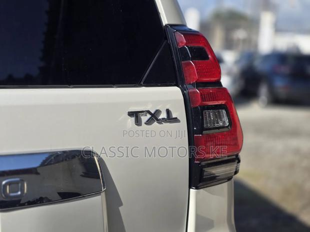 Toyota Land Cruiser Prado 2019