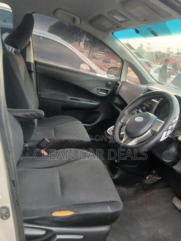 Subaru Trezia 2011 White