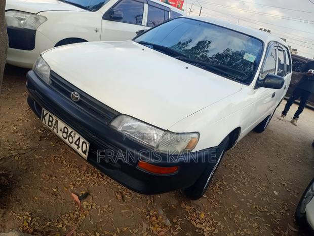 Toyota Corolla 2009 White