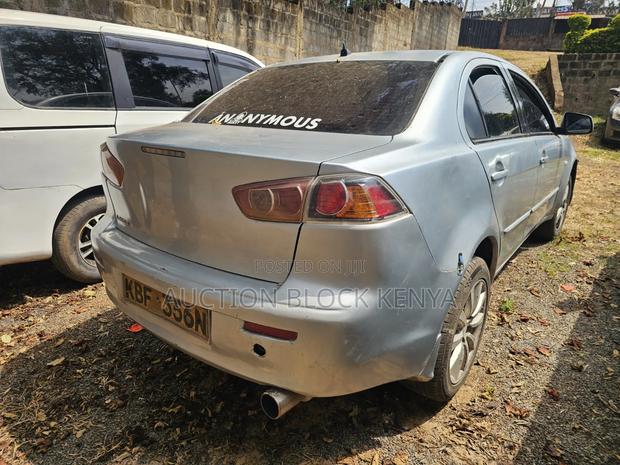 Mitsubishi Galant 2008 Silver