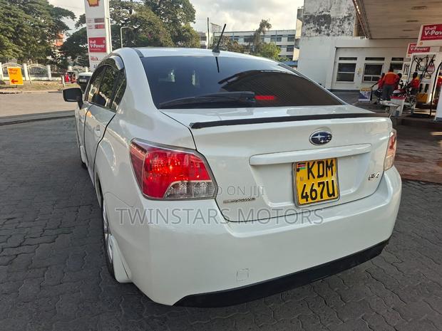 Subaru Impreza 2016 Silver