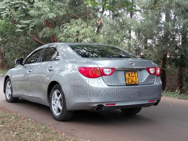 Toyota Mark X 2011 Silver