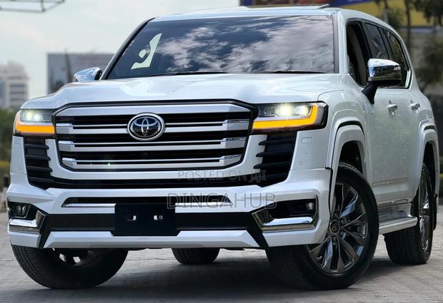 New Toyota Land Cruiser 2023 White