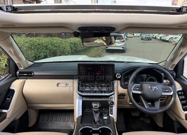 New Toyota Land Cruiser 2023 White