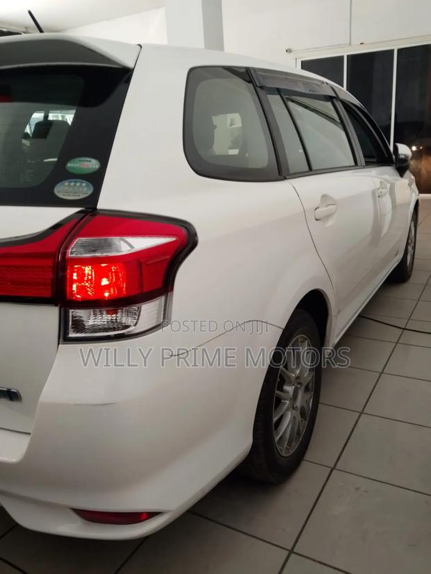 Toyota Corolla Fielder 2019 White