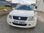 Suzuki Escudo 2012 White for sale