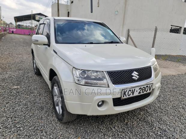 Suzuki Escudo 2012 White