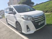 Toyota Noah 2.0 FWD (7 Seater) 2016 White for sale