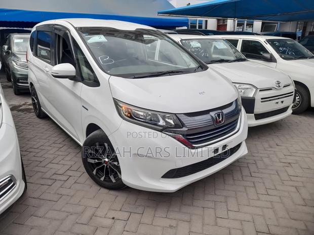 Honda Freed 2019 White