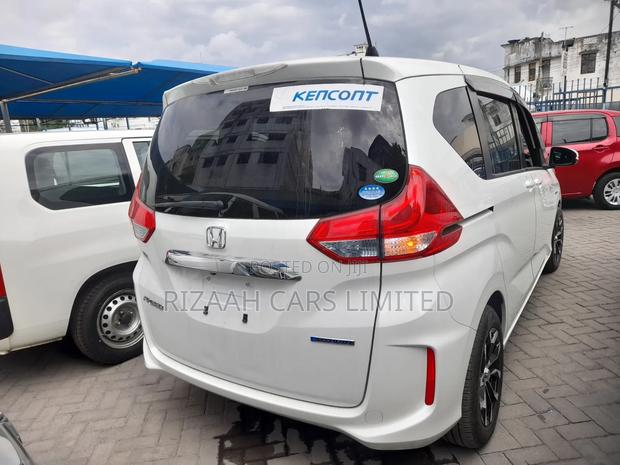 Honda Freed 2019 White