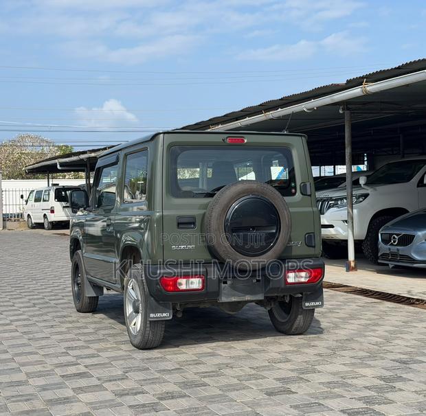 Suzuki Jimny 2019 Green
