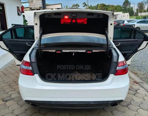 Mercedes-Benz E250 2011 White
